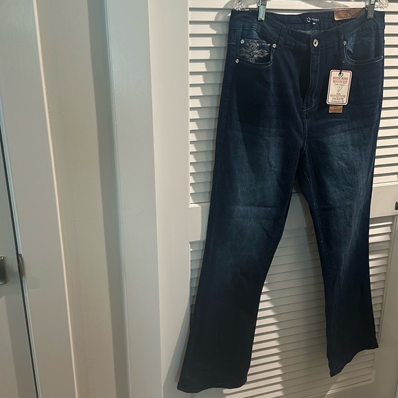 NWT One Republic For All Hogh Rise Boot Cit Jean with Jeweled Back pockets - 16W - Picture 1 of 8